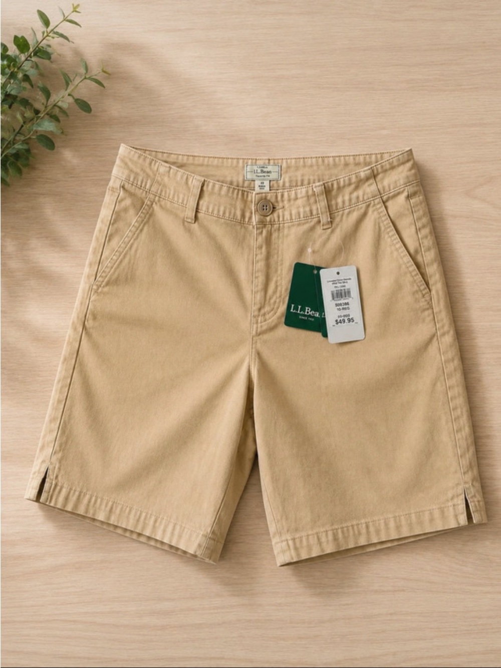 L.L.Bean Favorite Fit 9” Bermuda Chino Shorts NWT Beige Khaki Size 10